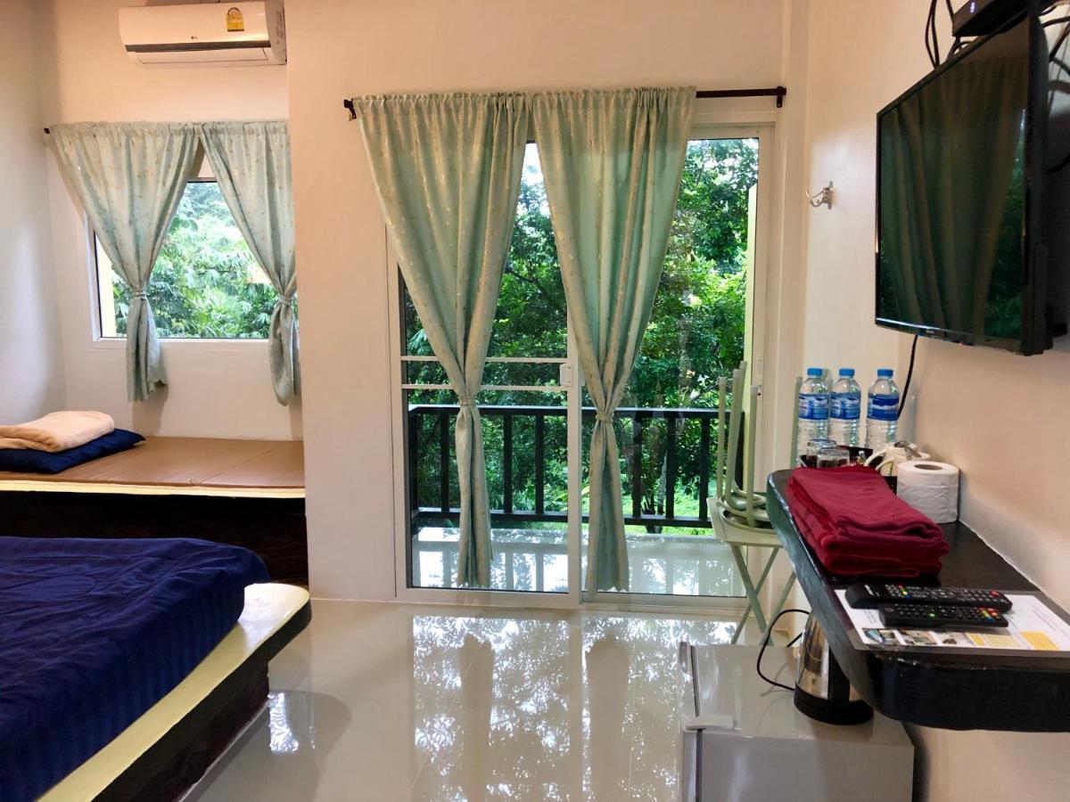 Chillchillsangkhlaburi โรงแรมชิลชิลสังขละบุรี Ngoại thất bức ảnh