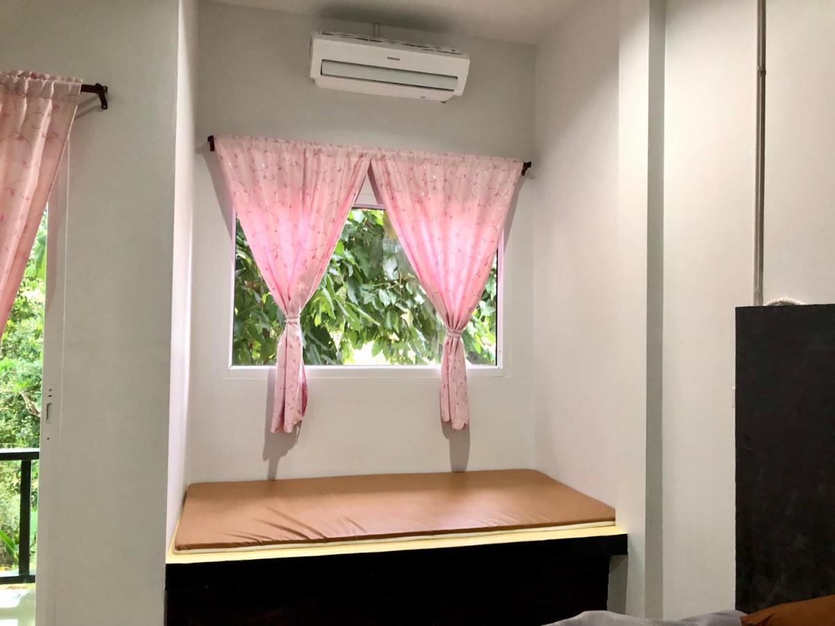 Chillchillsangkhlaburi โรงแรมชิลชิลสังขละบุรี Ngoại thất bức ảnh