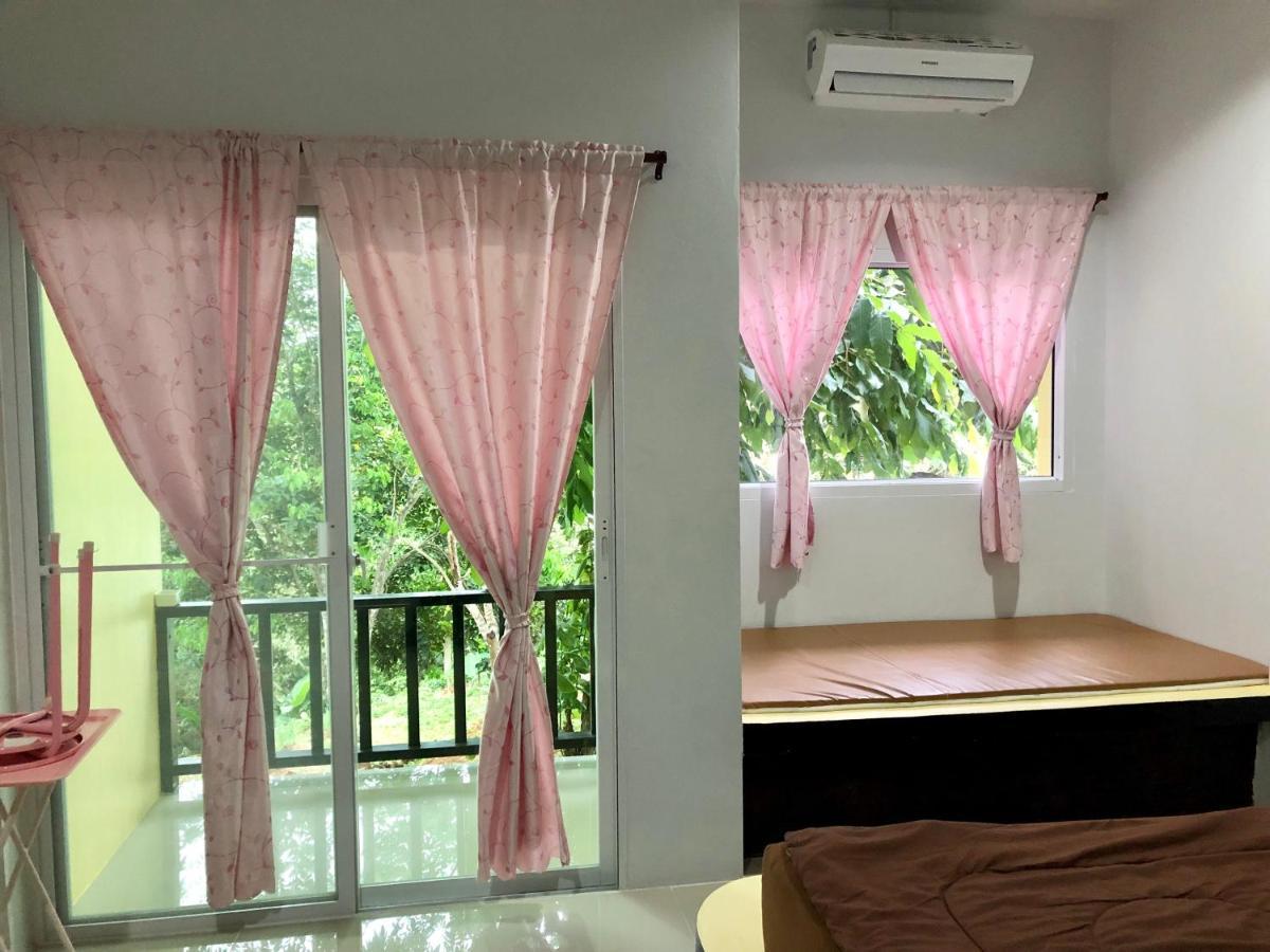 Chillchillsangkhlaburi โรงแรมชิลชิลสังขละบุรี Ngoại thất bức ảnh